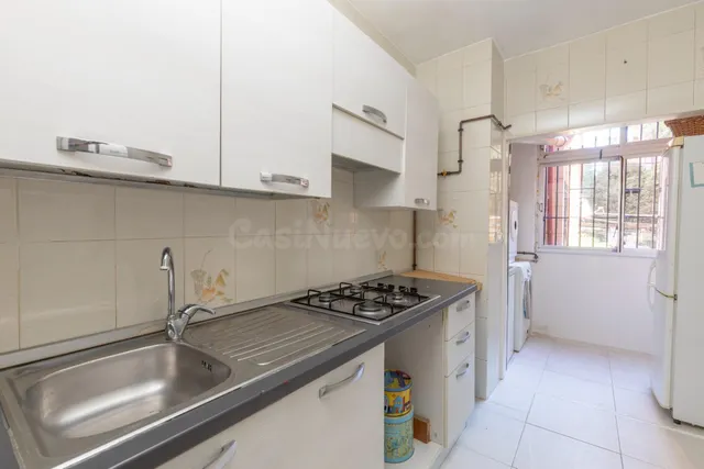 VENTA DE PISO EN EL BARRIO DE CASERIO DE MONTIJO DE 3 DORMITORIOS CON POSIBILIDAD DE 4 DORMITORIOS EN EDIFICIO CON ASCENSOR — 4