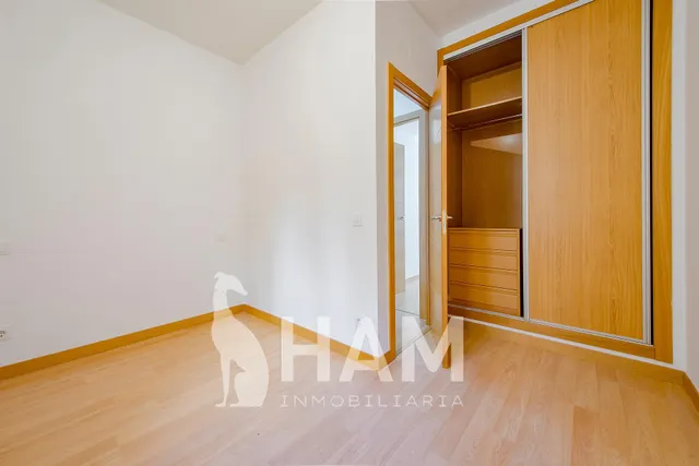 Amplio y luminoso piso exterior! — 21