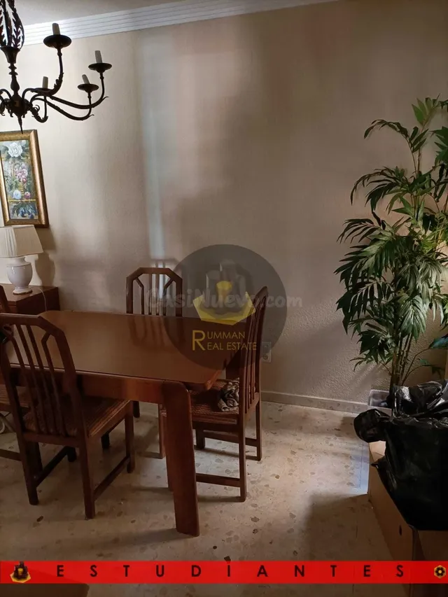 EST/ Piso amueblado con CUATRO dormitorios en Pedro Antonio  - foto 2