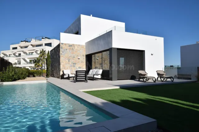 Villa 3 habitaciones 237m² en venta - Las Colinas Golf