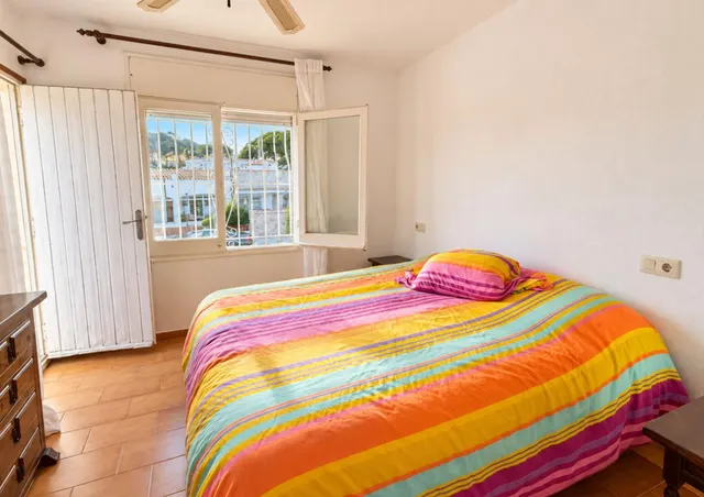 Casa a solo 300 metros de la playa, con dos terrazas y vistas despejadas en l'Escala — 16