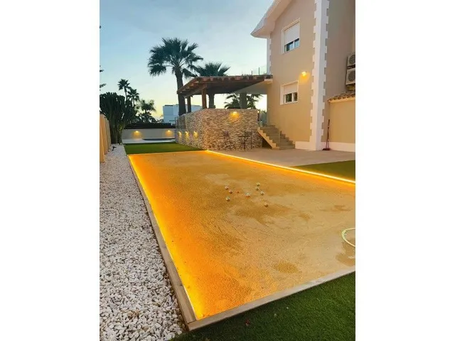 Villa 4 habitaciones 350m² en venta - Pueblo — 10