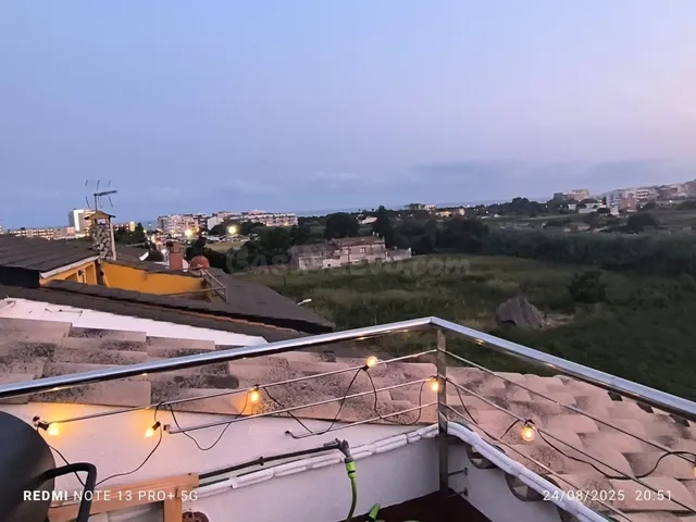 Impresionante Triplex Reformado en el Corazón de Pineda de M