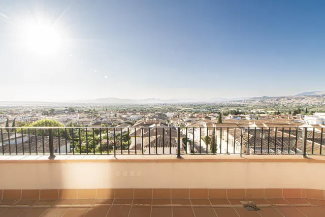 Ático a la venta en La Zubia ¡en rentabilidad! — 5