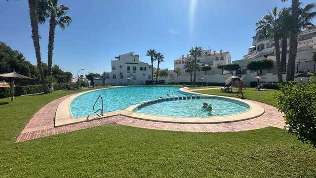 Casa 3 habitaciones 107m² en venta - Torre la mata — 40