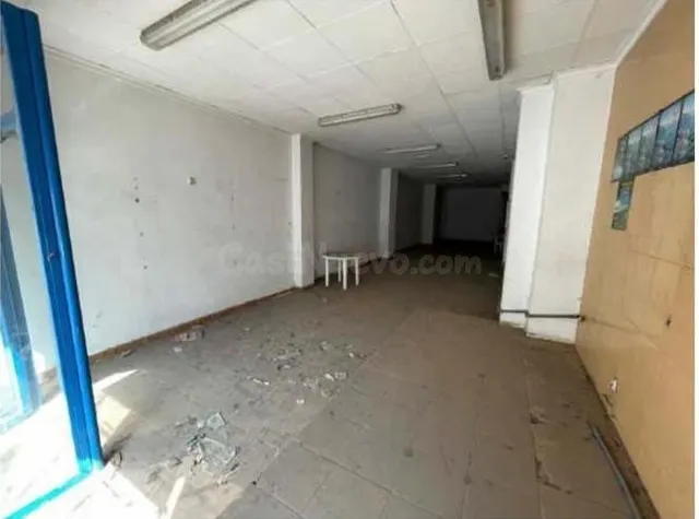 Bajo Comercial en zona de La Viña - foto 5