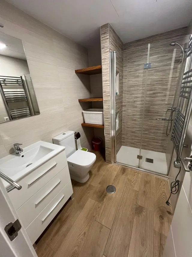 Nervión, Ramón y Cajal. Excelente vivienda reformada y amueblada de 2 habitaciones. Garaje. — 16