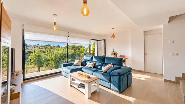 Exclusivo Chalet adosado del 2022 con gran solárium privado en Santa Clara — 23