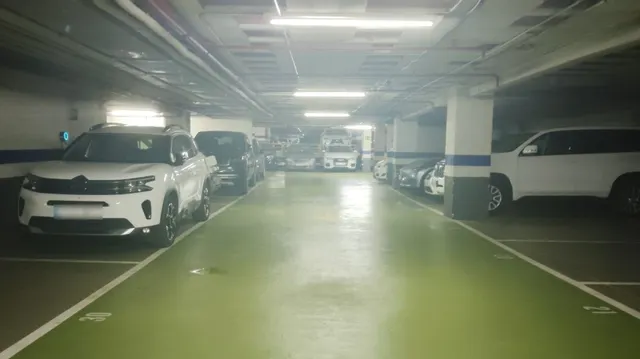 Parking de moto 5m² en alquiler - Eixample — 12