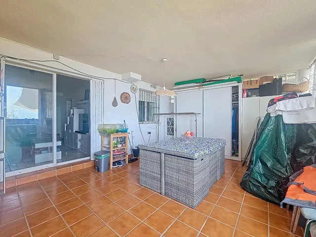Precioso apartamento de 2 dormitorios con vistas al mar - foto 5