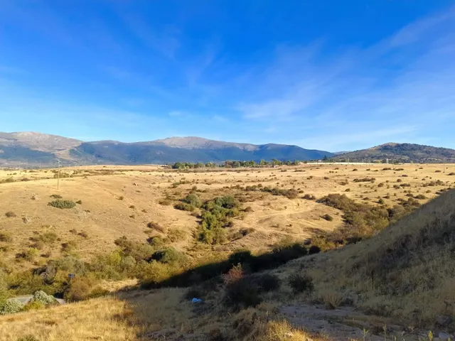 Parcela urbana de 1.005 m2 con espectaculares vistas a la Si - foto 2