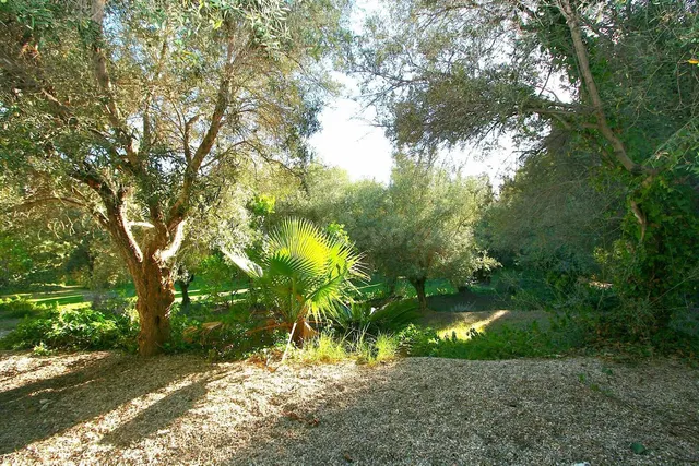 Terreno edificable exclusivo en Mijas Pueblo con vistas panorámicas — 5
