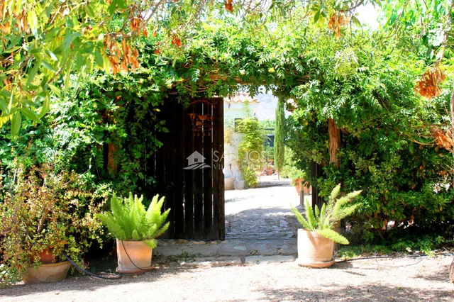 VENTA DE CHALET DE LUJO EN MONFORTE DEL CID - foto 3