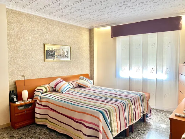 Casa unifamiliar en planta única con amplios espacios y gran terraza — 25
