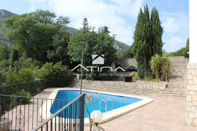 Chalet todeado de naturaleza y vistas abiertas a la Montaña situado en La Drova — 27
