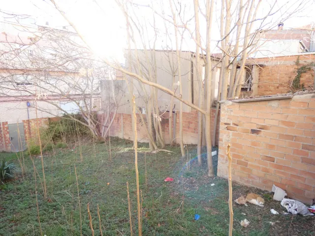 Solar urbano de 119 m² en Vilanova del Camí – Ideal para tu  - foto 3