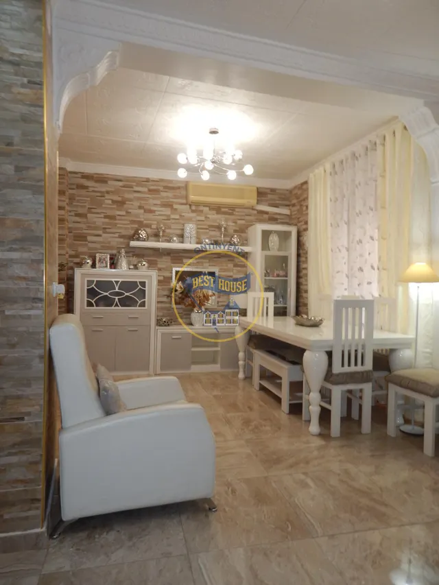 Casa Espaciosa en Montesa: Comodidad y Estilo — 34