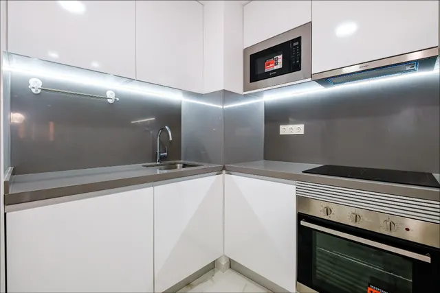Apartamento 4 habitaciones en venta - Estacion de autobuses — 9