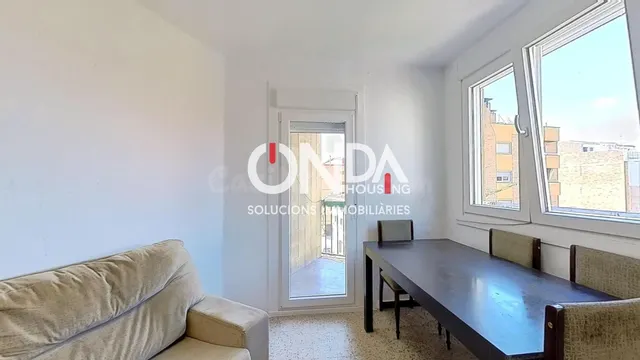 Gran piso de 3 habitaciones en rentabilidad en Balaguer - foto 3