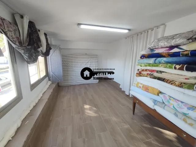 Inmobiliaria tejares vende local reacondicionado como vivienda en zona hospital — 15