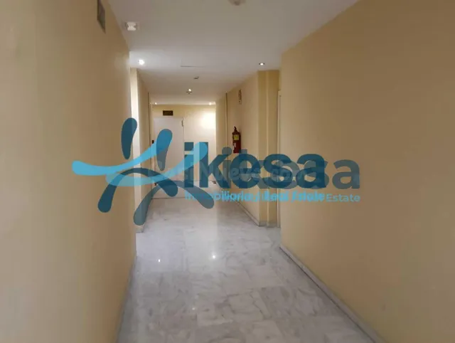 Apartamento en Avd. Aeronáutica - Sevilla - foto 4