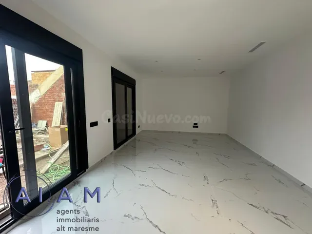 Vivienda de obra nueva lista para entrar en Pineda de Mar. - foto 5