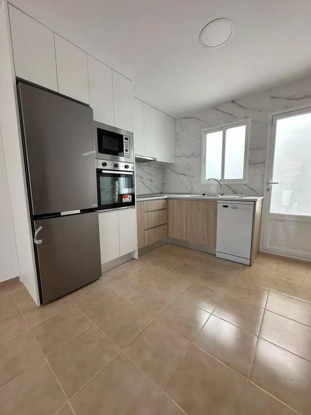 BUNGALOW ADOSADO DE 2 DORMITORIOS EN LA SIESTA (TORREVIEJA) — 12