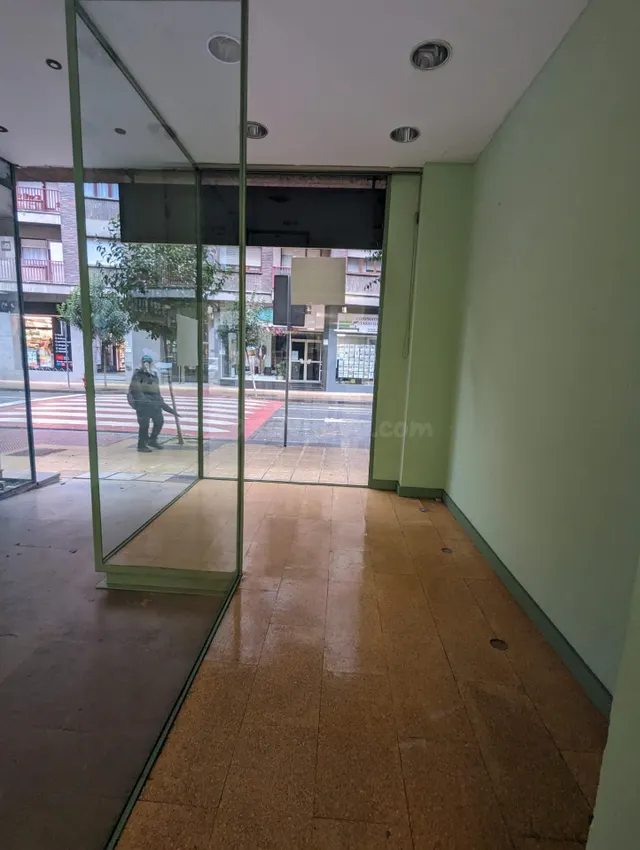 Local comercial en Estella - foto 4