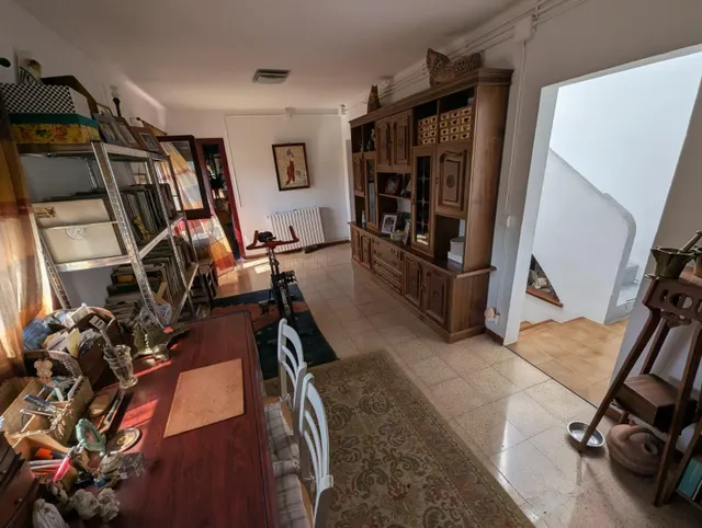 INCREIBLE CASA FAMILIAR CON SOLERA — 50