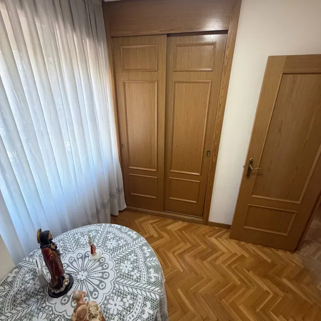 Urbanizacion privada con piscina, 4 dormitorios, 2 baños y posibilidad de adquirir una plaza de garaje doble — 42
