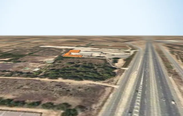NAVE EN VILA-SECA DE 1.200 M2 EN SOLAR DE 17.000 M2. - foto 4