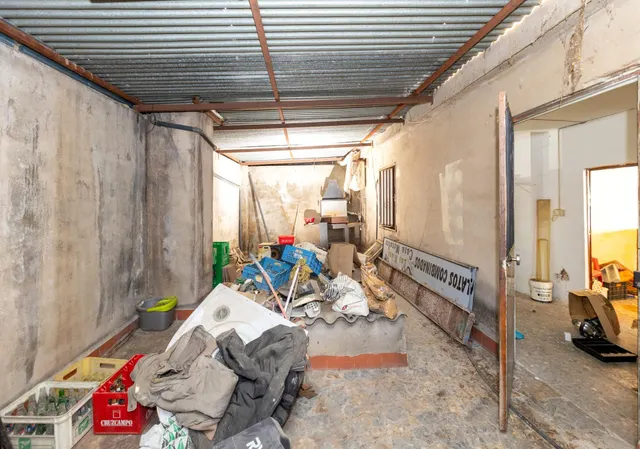 Gran oportunidad, edificio a la venta en barrio de Monachil. — 25
