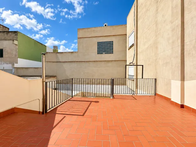 Casa señorial en el casco histórico de Carlet | 360 m2 y 3 plantas — 32