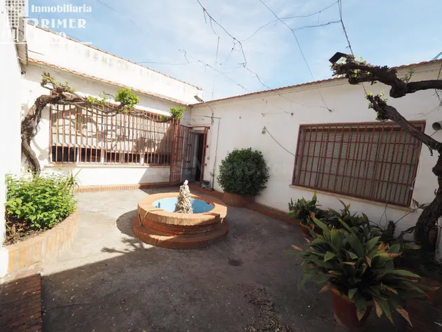 Casa de planta baja en D.Antonio Huertas de 394 m2 de superf - foto 2