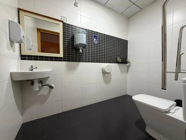 Local comercial 104m² en alquiler - La Hoya-Daimes-El Derramador — 12