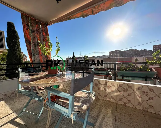 PISO A LA VENTA EN BARRIO JUAN XXIII - ALICANTE — 3