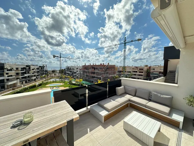 Ático 2 habitaciones 75m² en venta - Punta Prima - foto 4