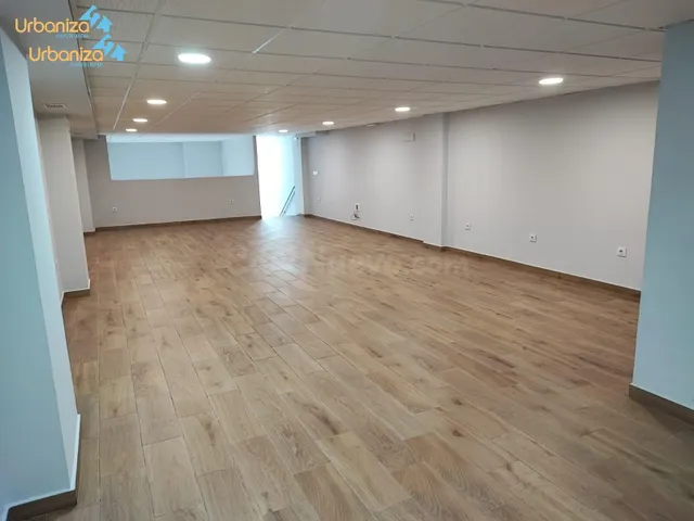 Local comercial 75m² en alquiler - Avda. Elvas - foto 3