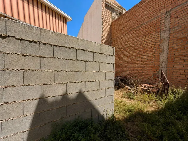 CASA PARA REFORMAR — 22