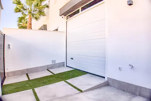 Villa de 3 dormitorios y 3 baños en santiago de la rivera (san pedro del pinatar) — 50