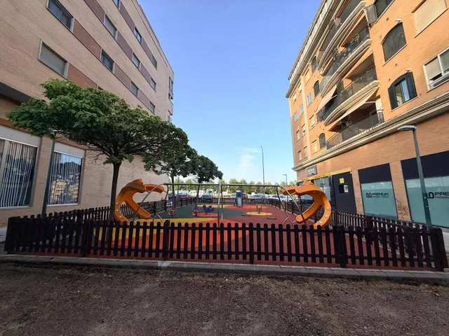 PISO ALQUILER CONDES DE BARCELONA - foto 2