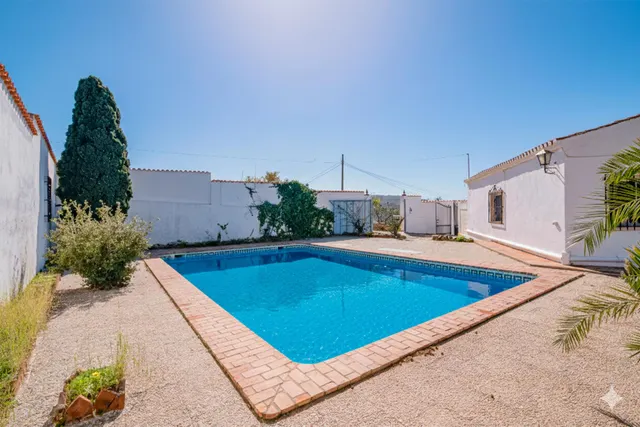 Chalet independiente con vistas espectaculares — 10