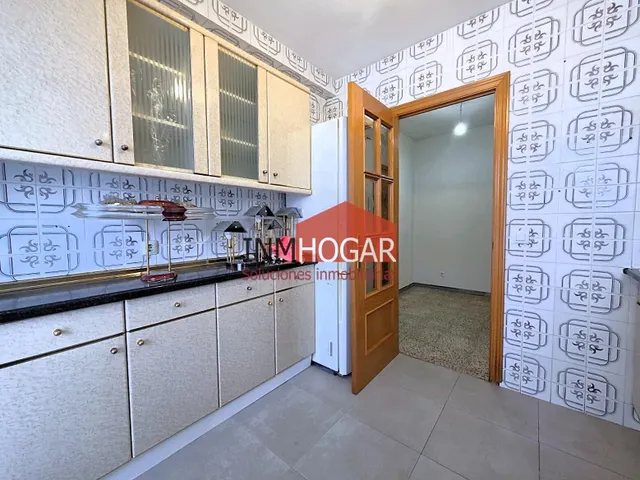 Amplia vivienda de 4 dormitorios con dos terrazas acristaladas en venta la zona sur de Ávila — 13