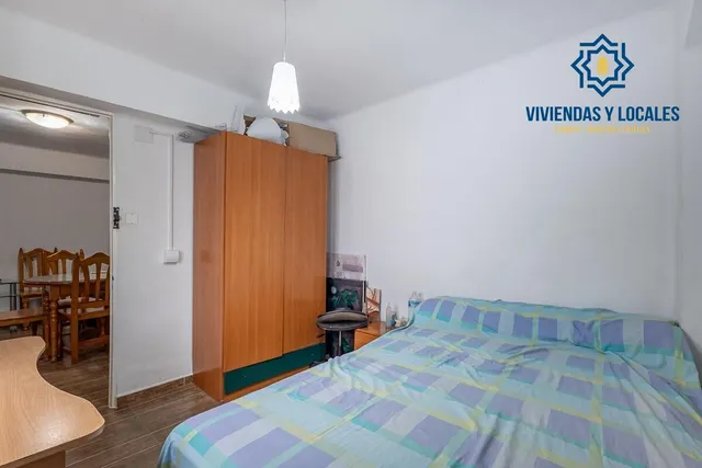 PISO JUNTO AVENIDA DE ANDALUCIA — 14