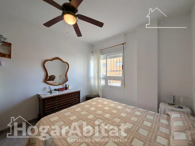 ¡vistas al mar! amplio y esquinero con garaje, terraza y estudio independiente — 21