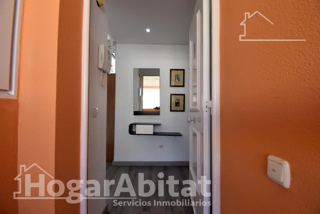 ¡EN PRIMERA LÍNEA DE PLAYA! LUMINOSO EN RESIDENCIAL CON PISCINA Y GARAJE — 18