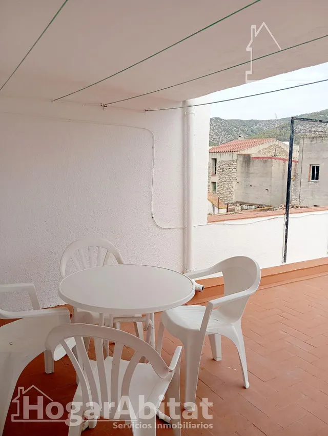 ¡Vistas a las montañas! Casa luminosa con garaje y dos grandes terrazas, cerca del ayuntamiento — 12
