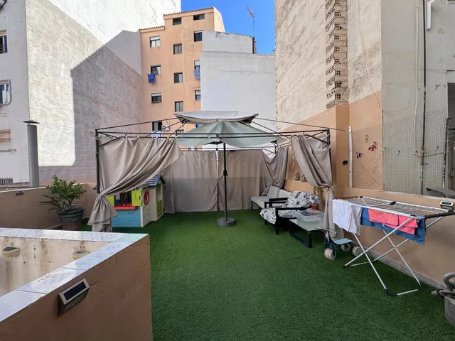 Edificio en venta en centro de Alicante (Zona Mercado Central) — 41