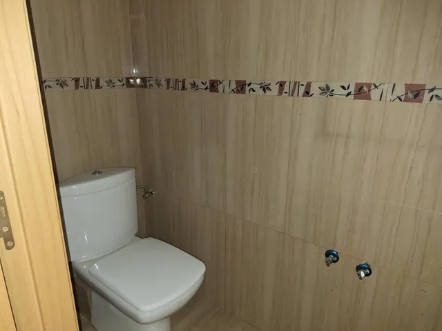 VENTA DE CHALET ADOSADO  EN CALLE SANTILLANA DEL MAR 20. BOADILLA DEL MONTE, — 12