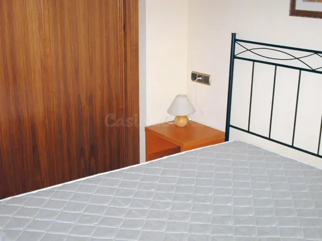 APARTAMENTO VENTA SALAMANCA. Urbis te ofrece un apartamento  - foto 2